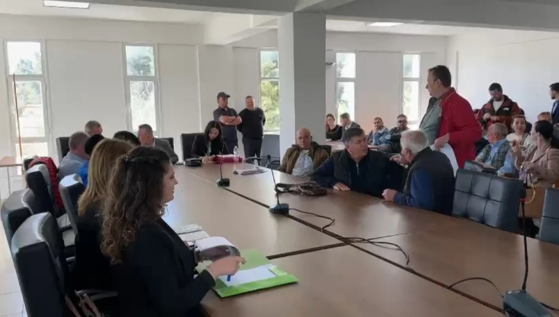 Jorgo Goro në burg/ PS zgjedh Blerina Balajn si kryetare të komanduar në Bashkinë Himarë